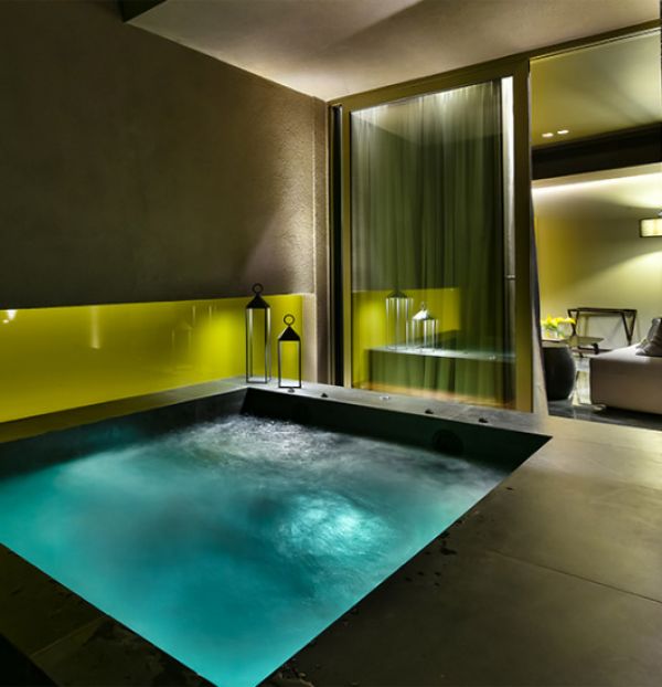 ΣΟΥΙΤΑ POOL
